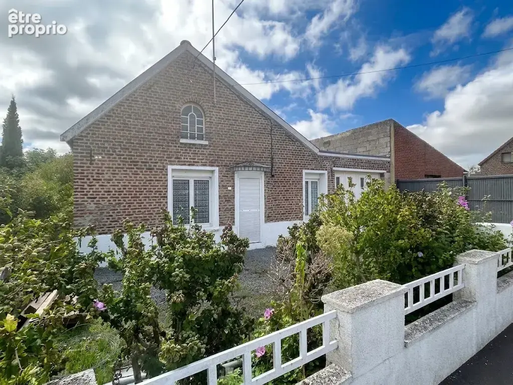 Maison à LECELLES