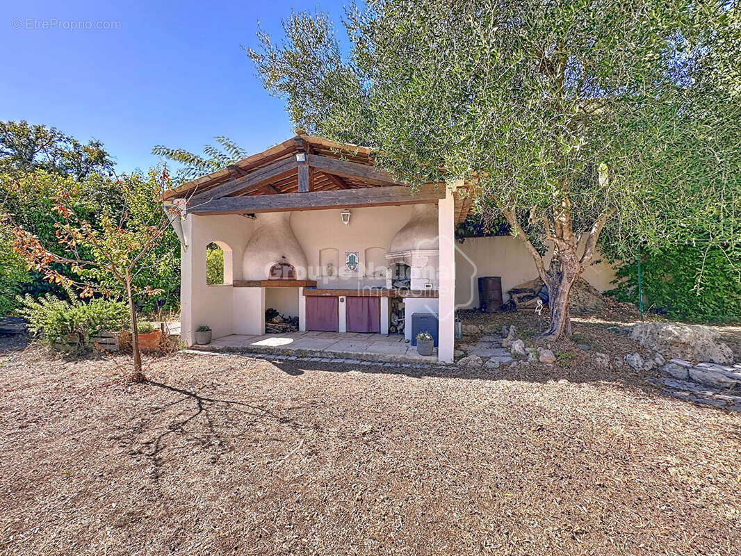 Maison à SAINT-PAUL-EN-FORET