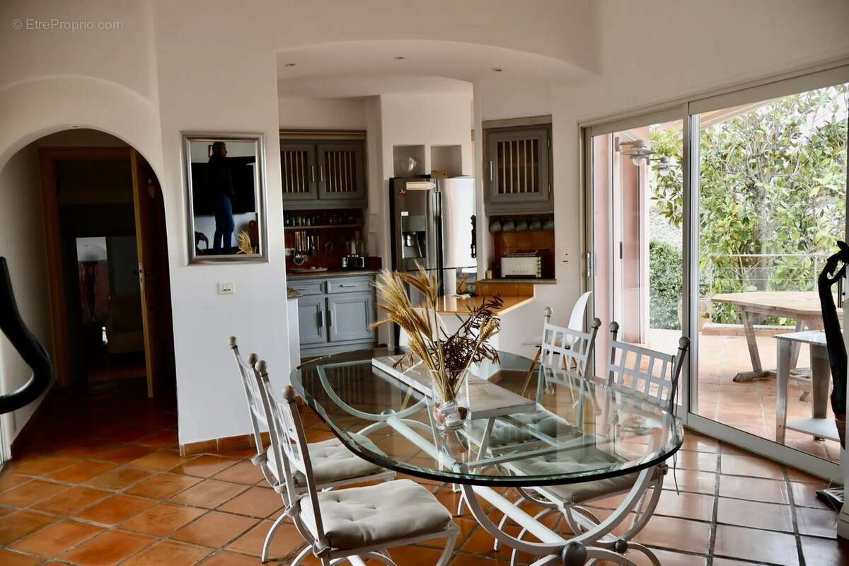 Maison à PORTO-VECCHIO