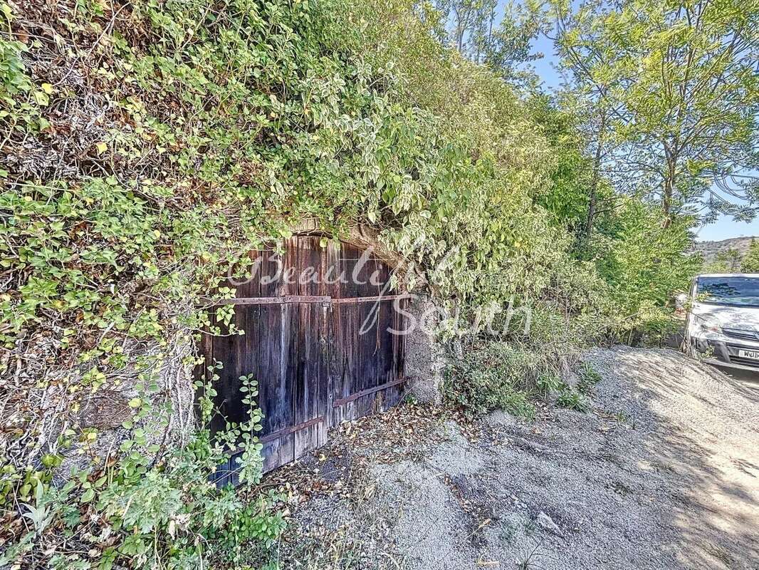 Ensemble immobilier atypique, secteur prades - photo 18