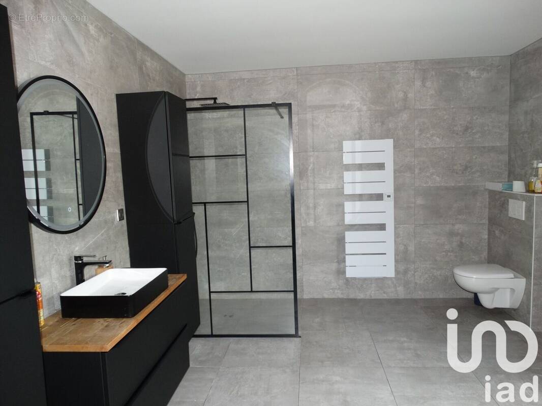 Photo 1 - Maison à DOURGES