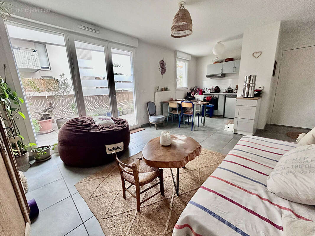 Appartement à CASTELNAU-LE-LEZ