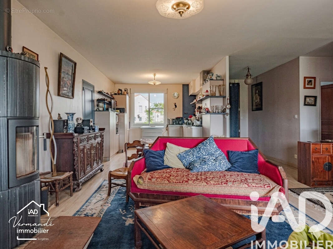 Photo 5 - Maison à SURGERES