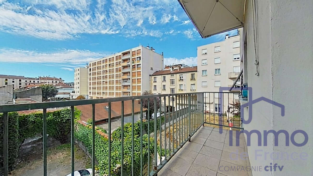 Appartement 82 m² à Saint-Etienne  - photo 8