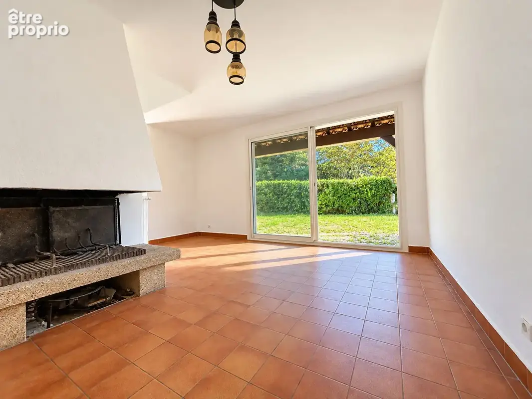 Maison 6 pièces avec jardin, terrasses et garage ? Saint-Mandrier-sur-Mer (83430), Saint-Asile - photo 3