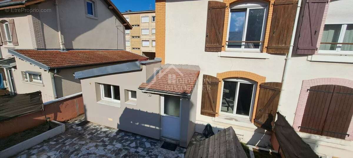 Maison à MAXEVILLE