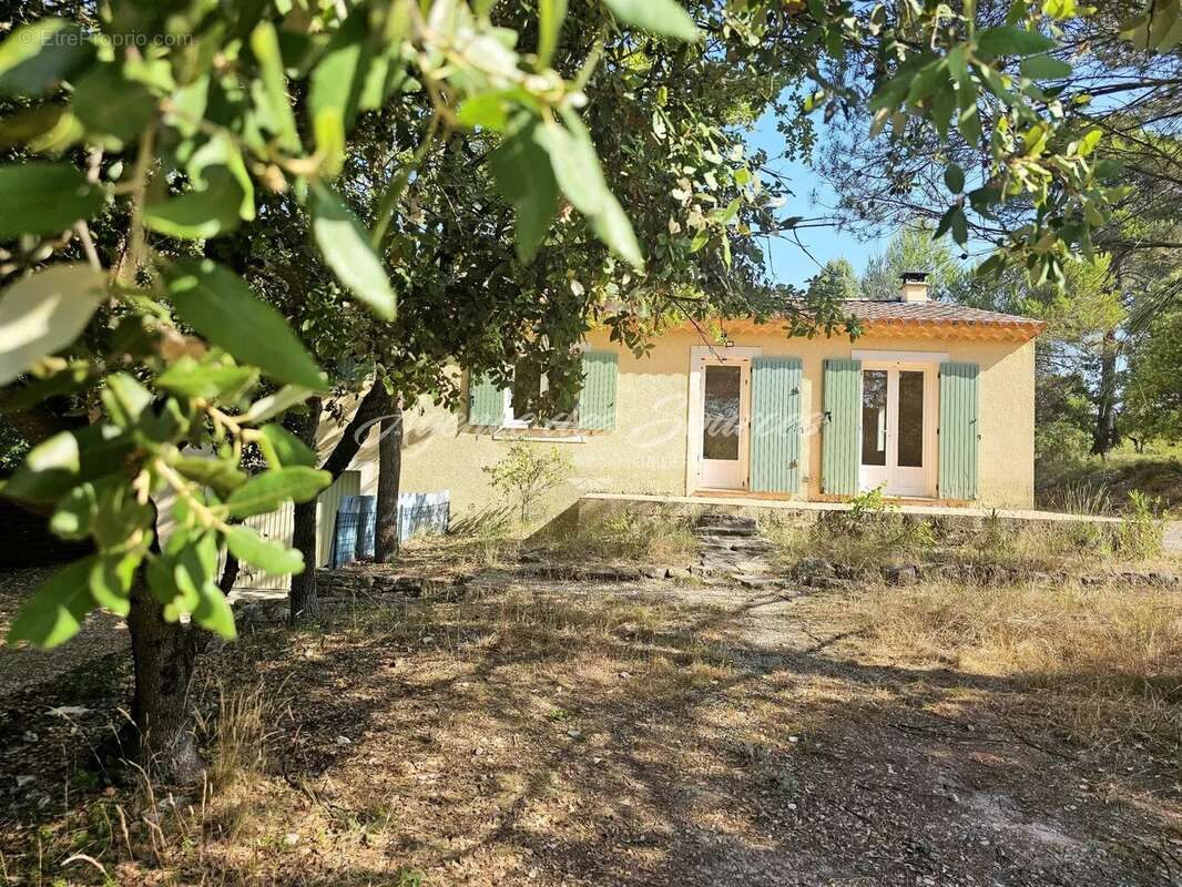 Maison à SAINT-MAXIMIN-LA-SAINTE-BAUME