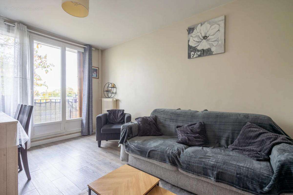 Appartement à NOISY-LE-SEC