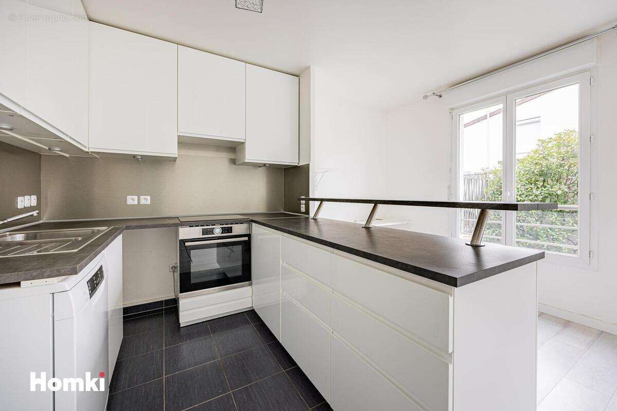 Appartement à NANTERRE