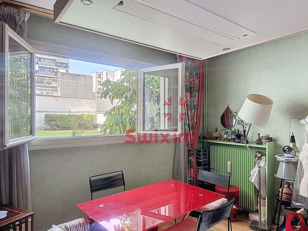 Appartement à PARIS-20E