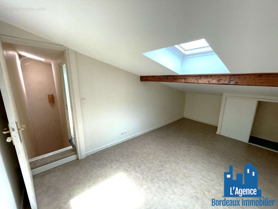 Appartement à BORDEAUX