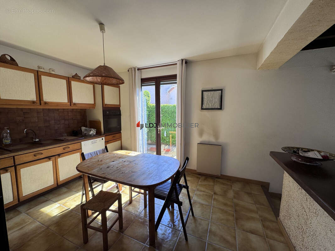 Maison à SAINT-HIPPOLYTE