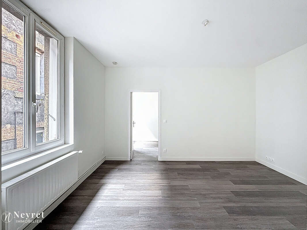 Appartement à SAINT-ETIENNE