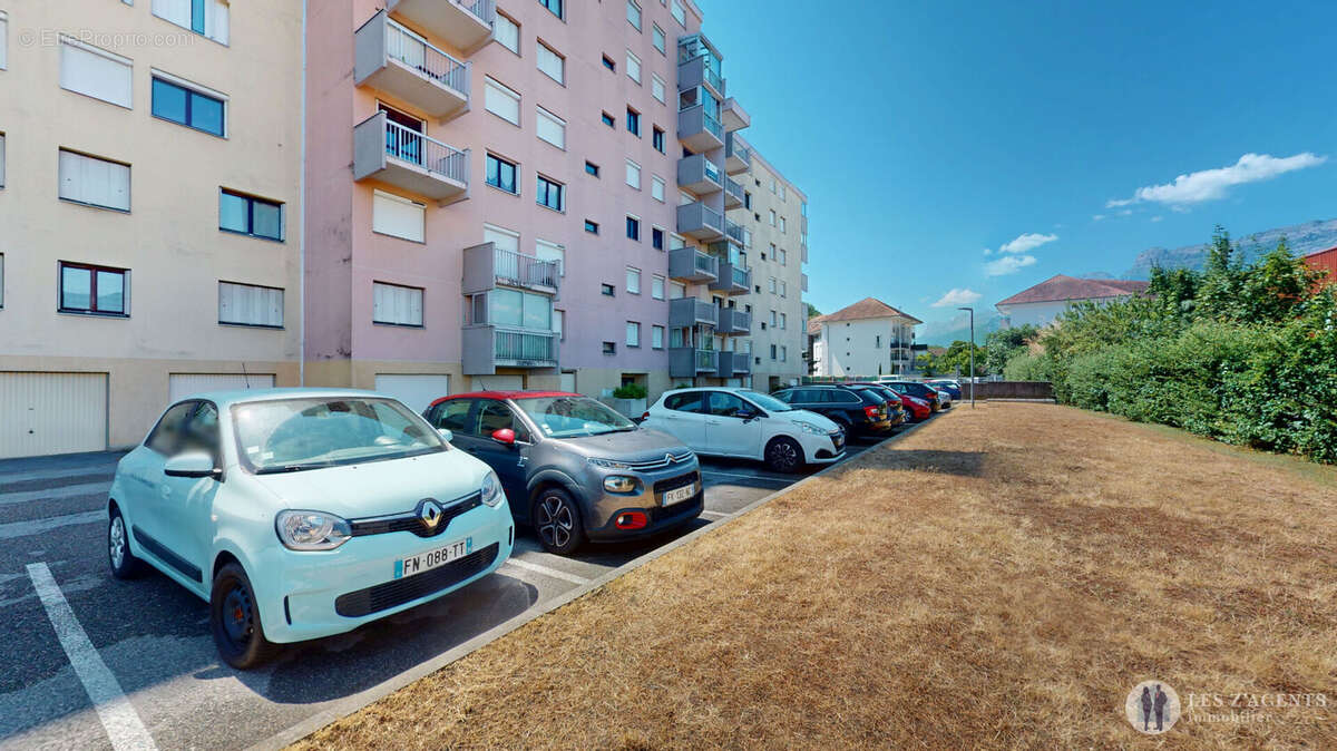 Appartement à ECHIROLLES