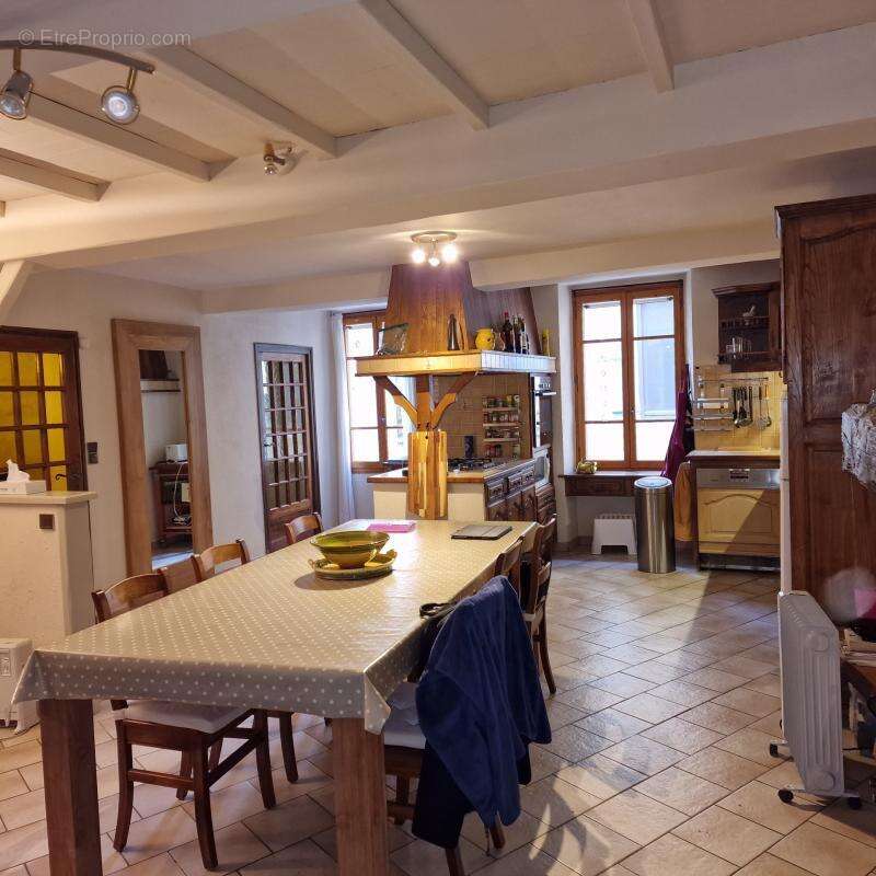 Maison à BUIS-LES-BARONNIES