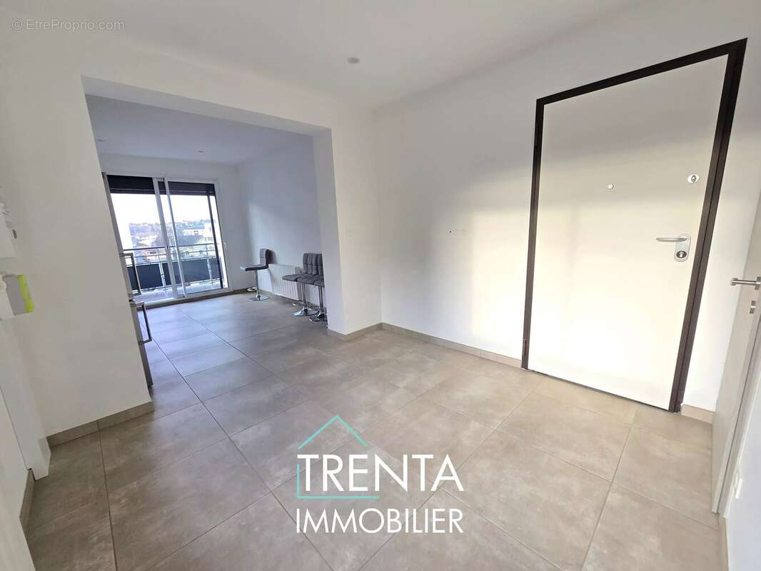 Appartement à VOIRON