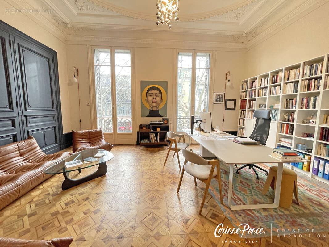 Appartement à NIMES