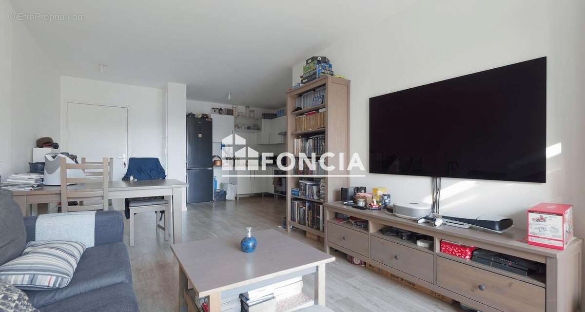 Appartement à DAMMARIE-LES-LYS