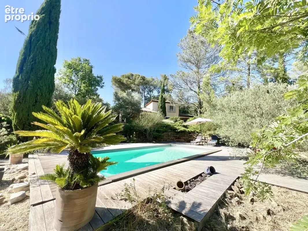 Villa d'architecte sur 5 350 m² de terrain avec piscine - photo 26