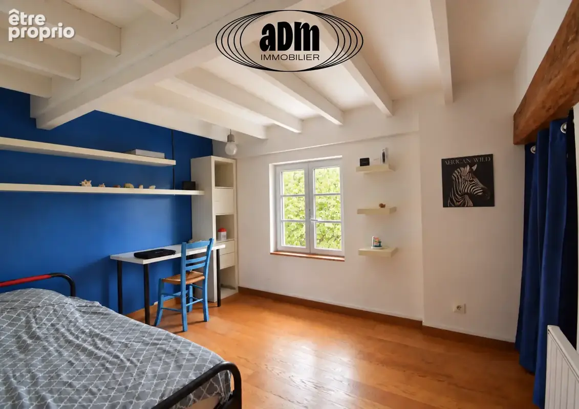 Maison familiale de 191 m2 avec 5 chambres sur un terrain de 2 465 m - photo 4