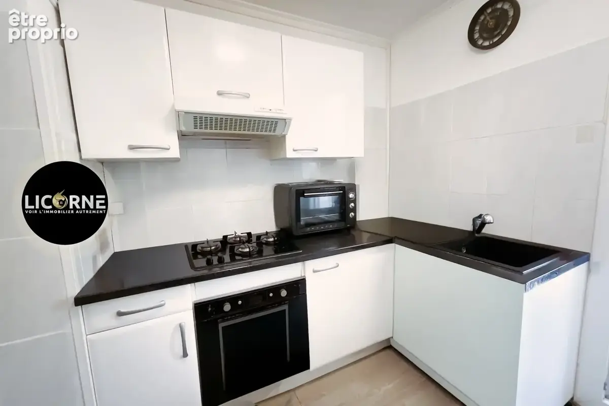 Appartement 60 m² à Marignane  - photo 4