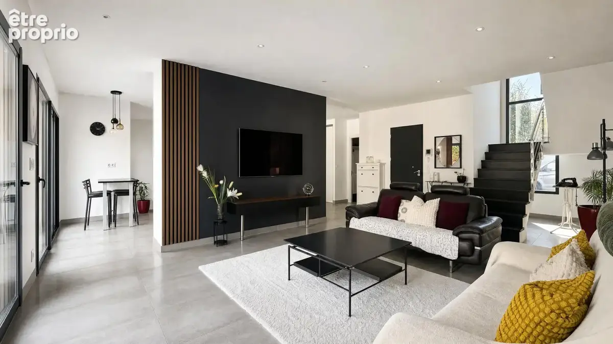 Villa d'architecte 4 chambres 180m2 avec piscine sur 1 692 m², quartier de la Bellerie - photo 3