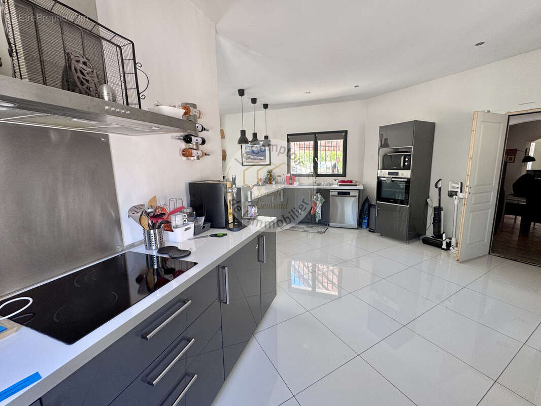 Maison à MARSEILLE-12E