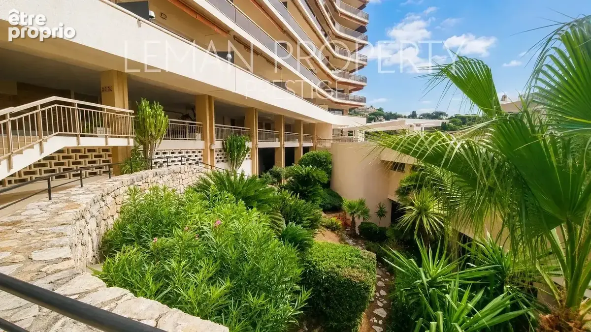 Appartement 85 m2 terrasse,loggias,parking,cave,piscine - photo 18
