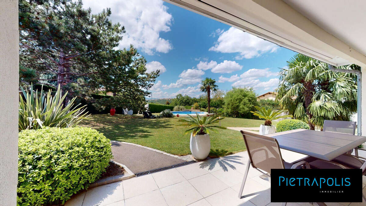 Jardin - Maison à CHASSAGNY