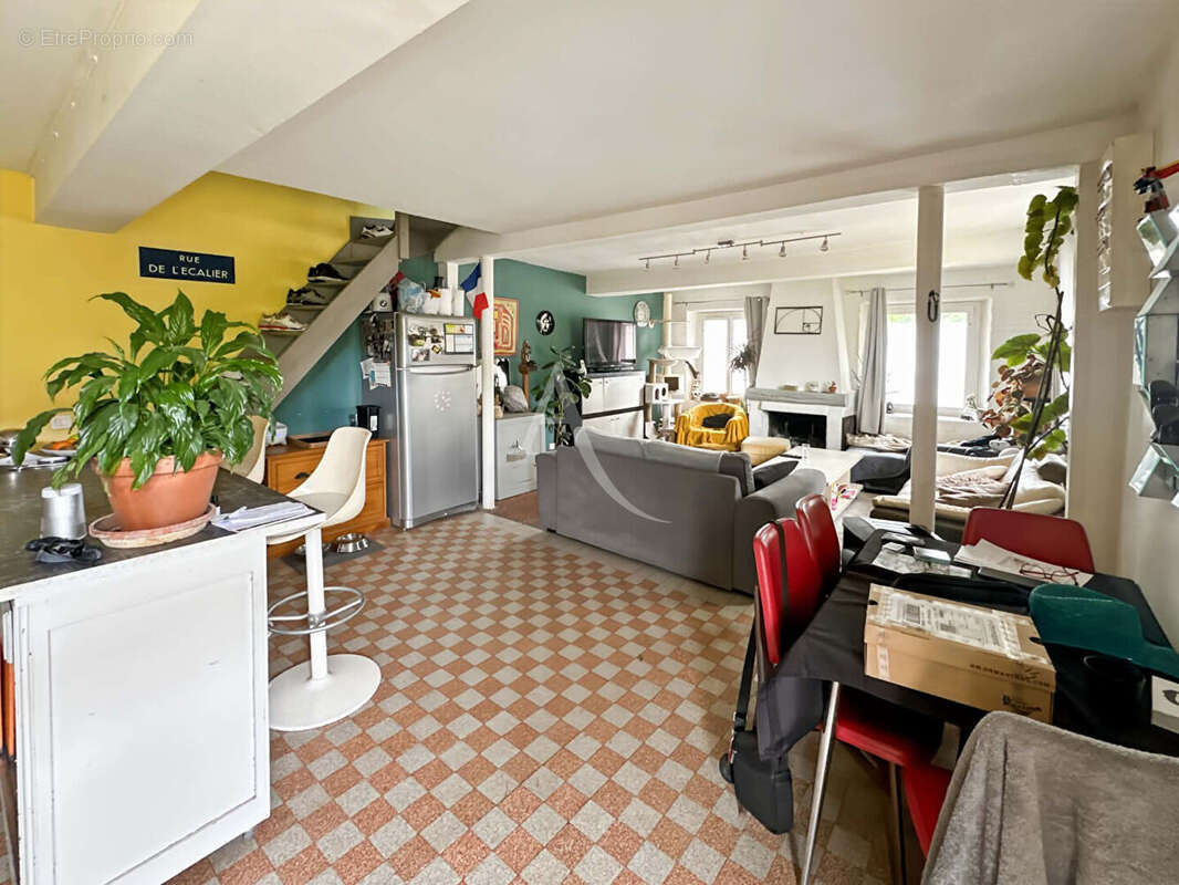 Maison à ETREPAGNY