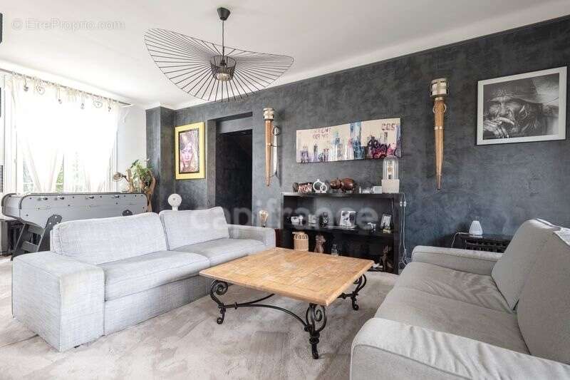 Maison à vendre 6 pièces LES CLAYES SOUS BOIS (78) - photo 3