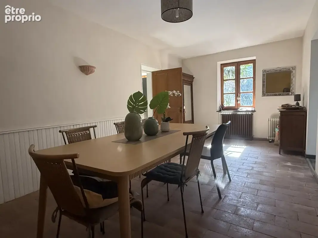 Maison - 142 m2 - 4 pièces - photo 4