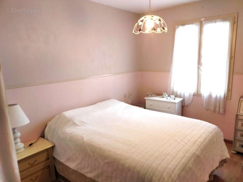 Maison à vendre 8 pièces  (33) - photo 8