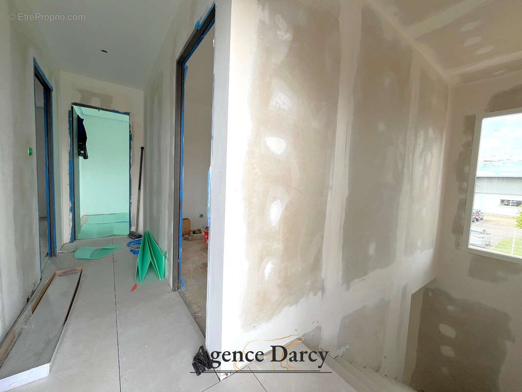 Maison à NUITS-SAINT-GEORGES