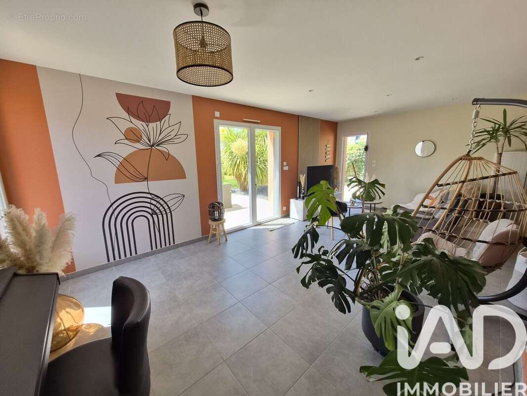 Maison 124 m² à Parigne  - photo 5
