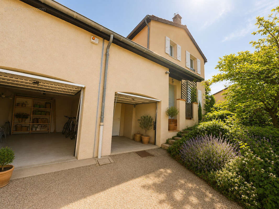 Maison à ECULLY