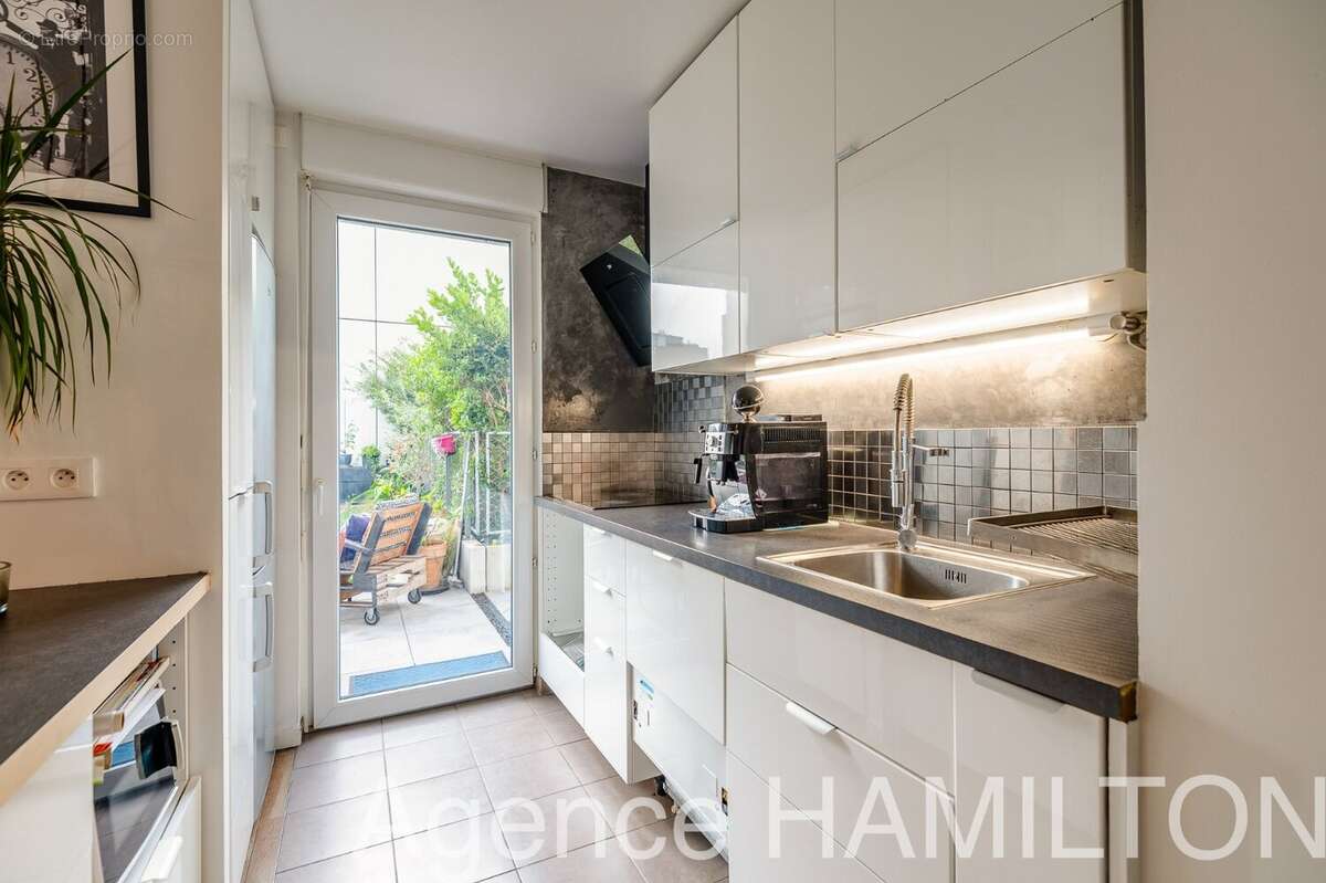 Nanterre université, T4 de 76 m2 avec 50 m2 de jardin/terrasse + parking - photo 12