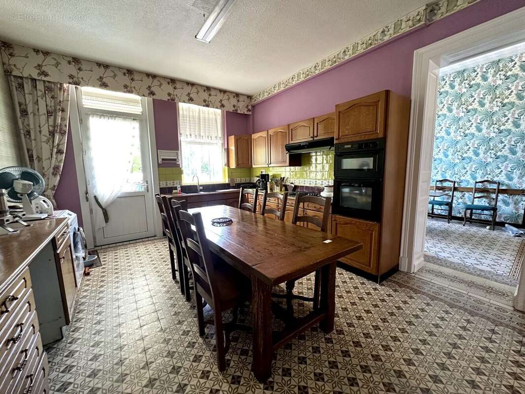 Maison 256 m² à Landrecies  - photo 5