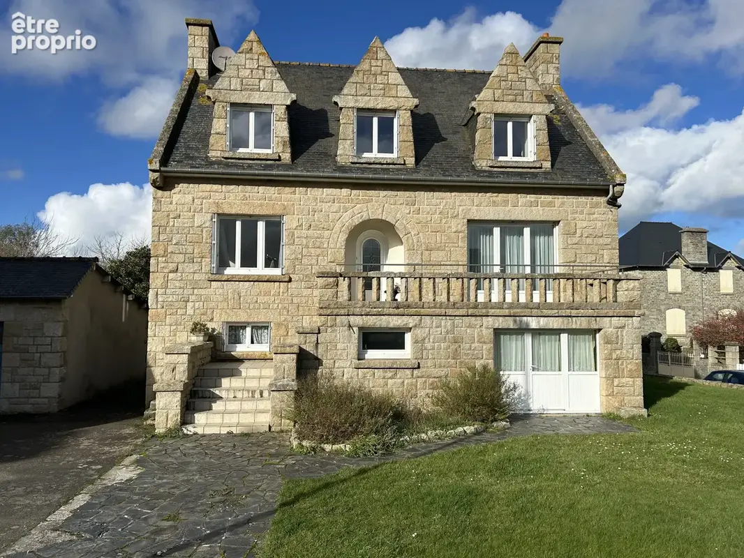 MATIGNON - Maison en pierre dans le bourg - photo 12