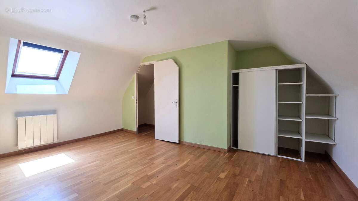 Maison de campagne de 87 m2 avec 3 chambres sur 2 300 m2 de terrain arboré - photo 12