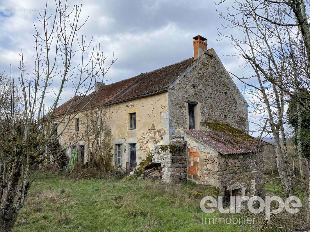 Maison à SAINT-ANDRE-EN-MORVAN