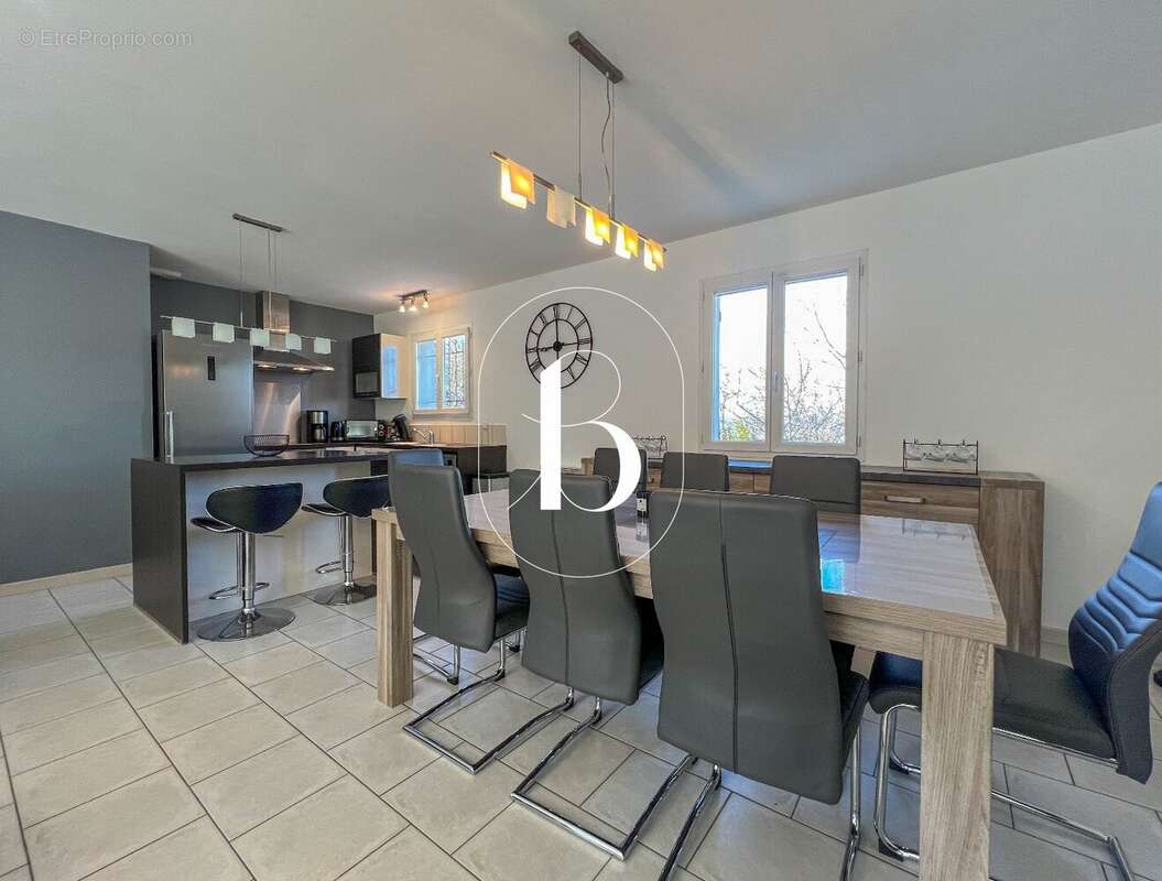 Maison à GOUDARGUES