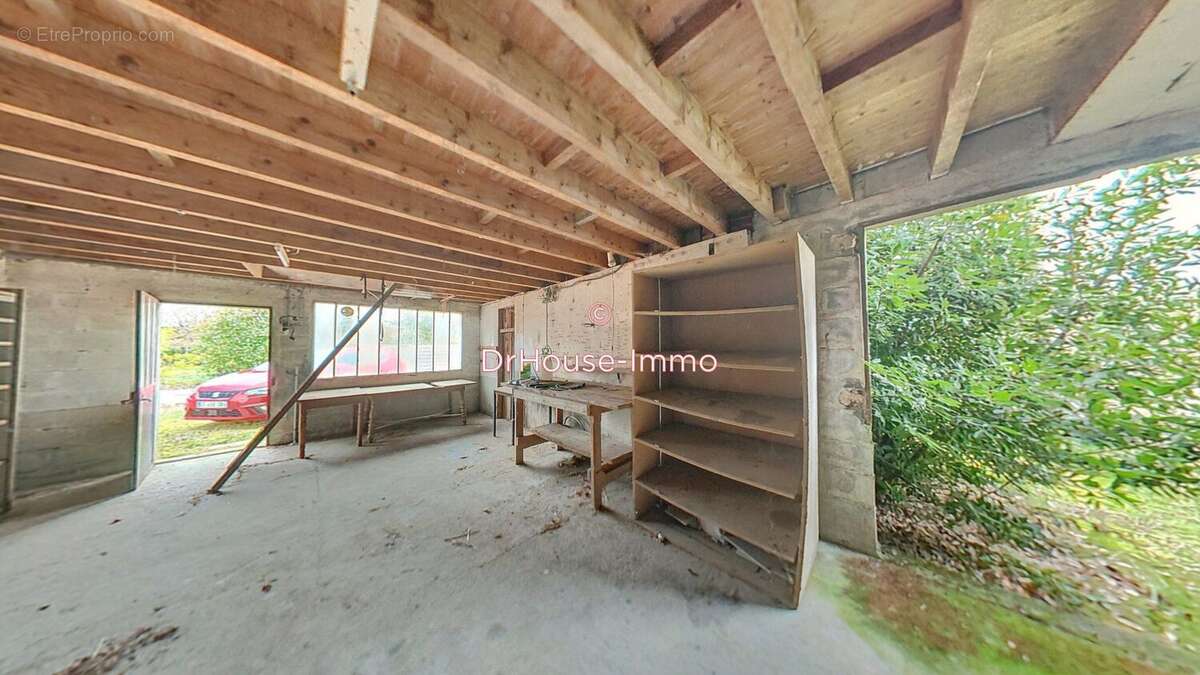 Maison à NEUVILLE-AUX-BOIS