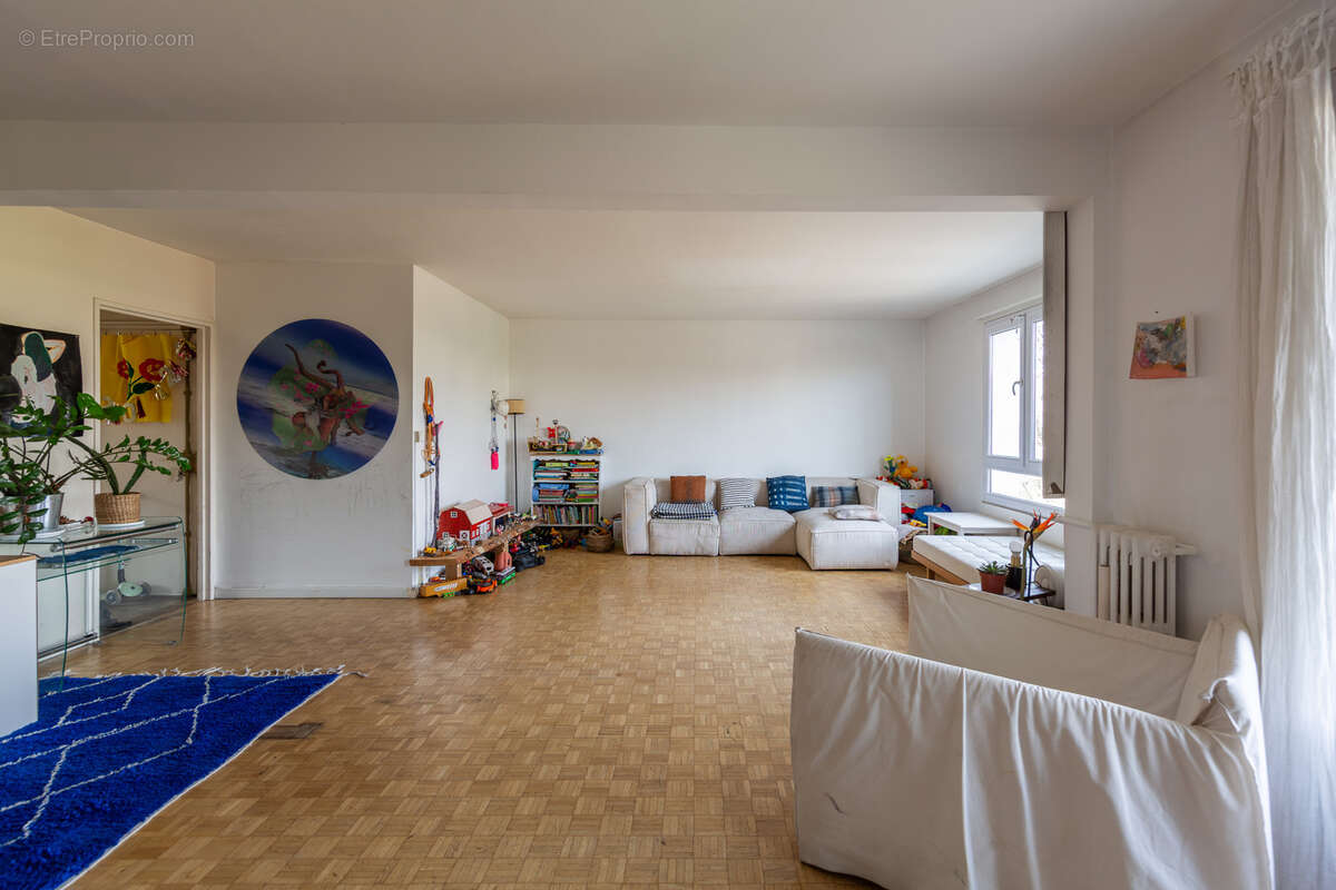 Appartement à PARIS-12E