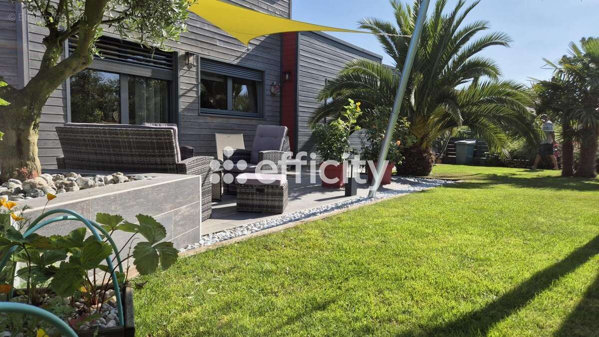 Maison à ARROMANCHES-LES-BAINS