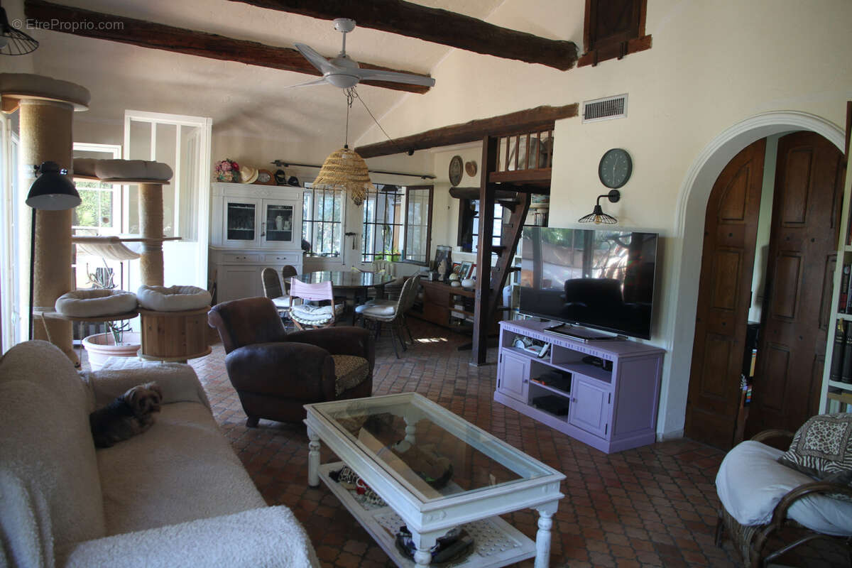 Maison à LA COLLE-SUR-LOUP