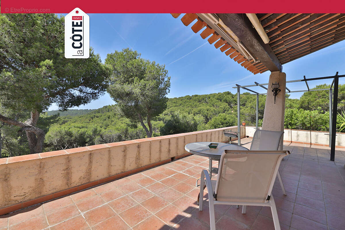 Maison à ENSUES-LA-REDONNE