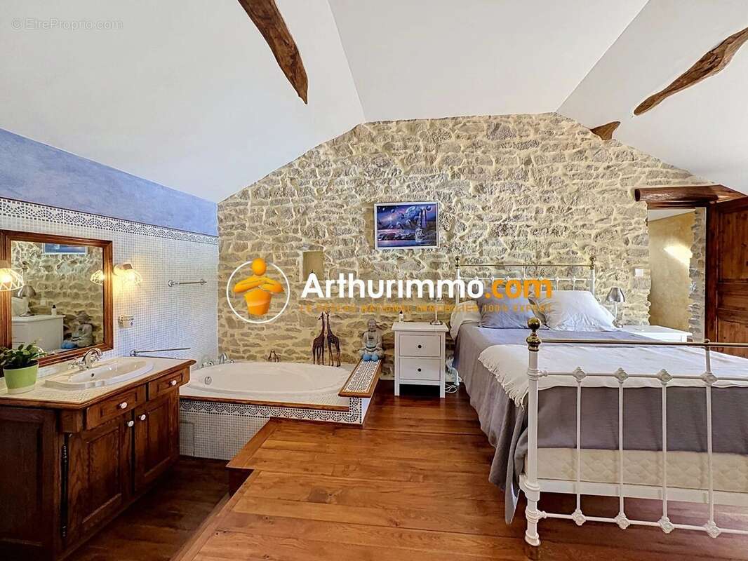 Vente Maison Cremieu(38460) 724 000ï¿œ - photo 9