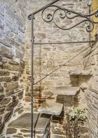 Château-hameau du XIIe siècle - photo 35