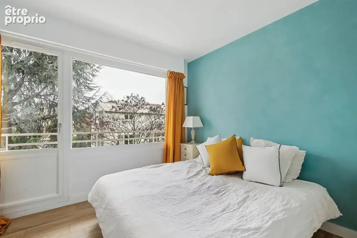 BAS DE CHATOU à 3 mn du RER appartement 5 pièces de 123.55 m² avec 3 chambres, balcon, ascenseur - photo 8